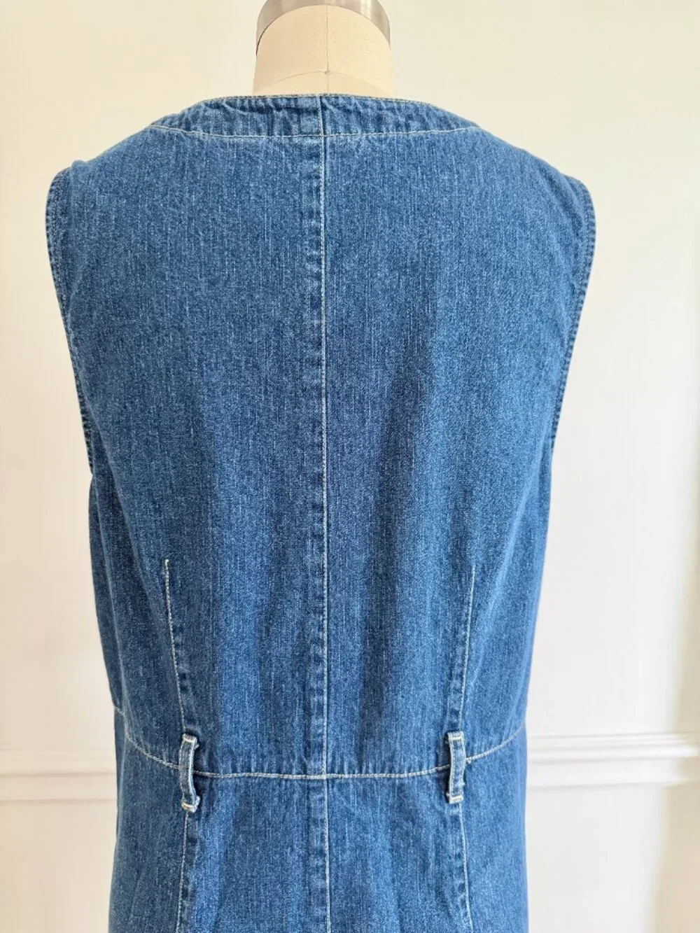 Vintage Denim Sleeveless Button-Front Maxi Dress with Pockets - Picture 6 of 7